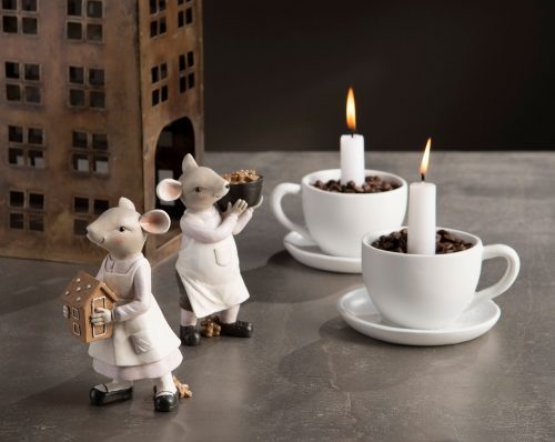 Två möss som bakar pepparkakor, 15 cm.