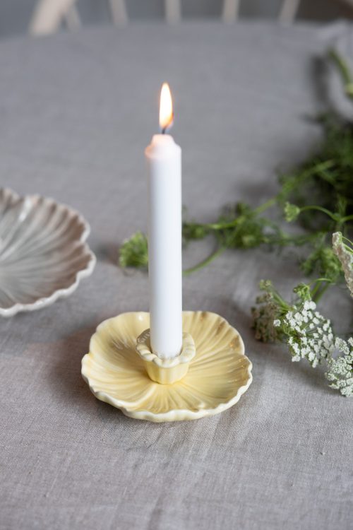 Botanik blomformad ljusstake i keramik